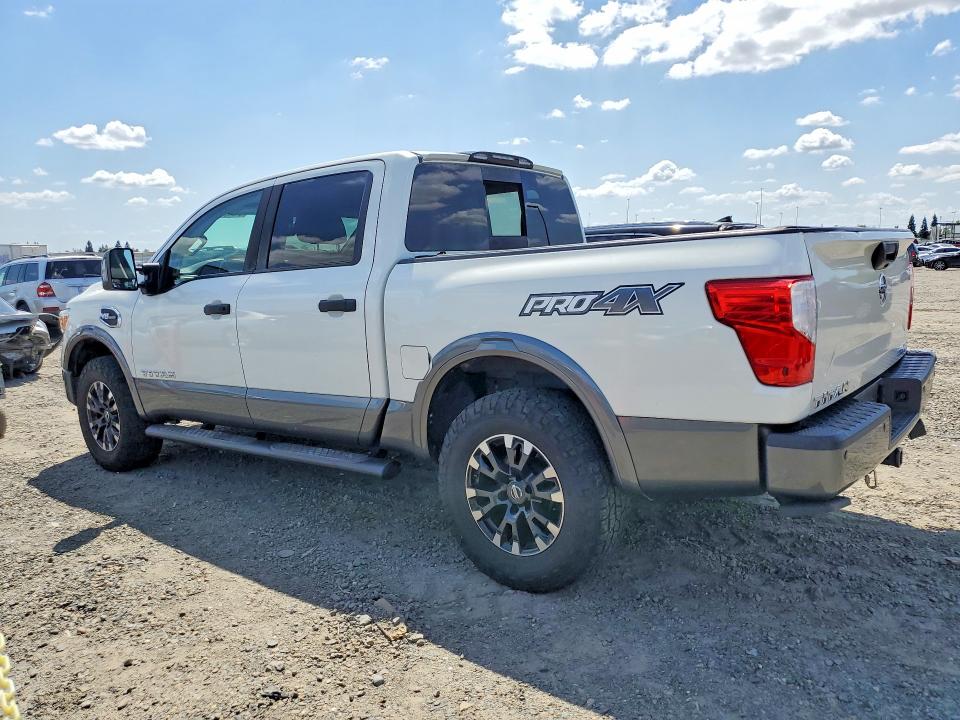 2017 Nissan Titan მანქანა იყიდება აუქციონზე, vin: 1N6AA1E59HN533262, აუქციონის ნომერი: 51346656