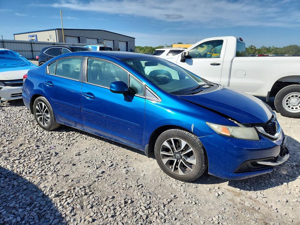 50699556 :رقم المزاد ، 19XFB2F83DE023573 vin ، 2013 Honda Civic مزاد بيع