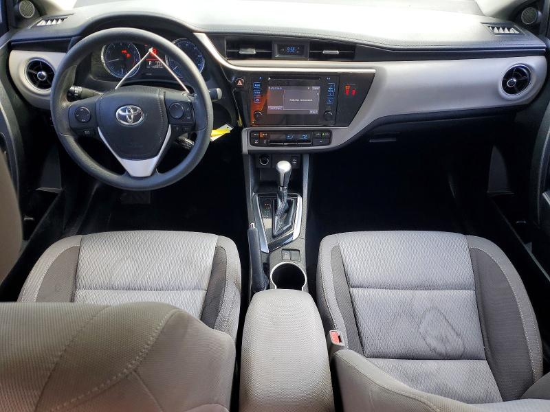 46783776 :رقم المزاد ، 5YFBURHE8JP753090 vin ، 2018 Toyota Corolla مزاد بيع