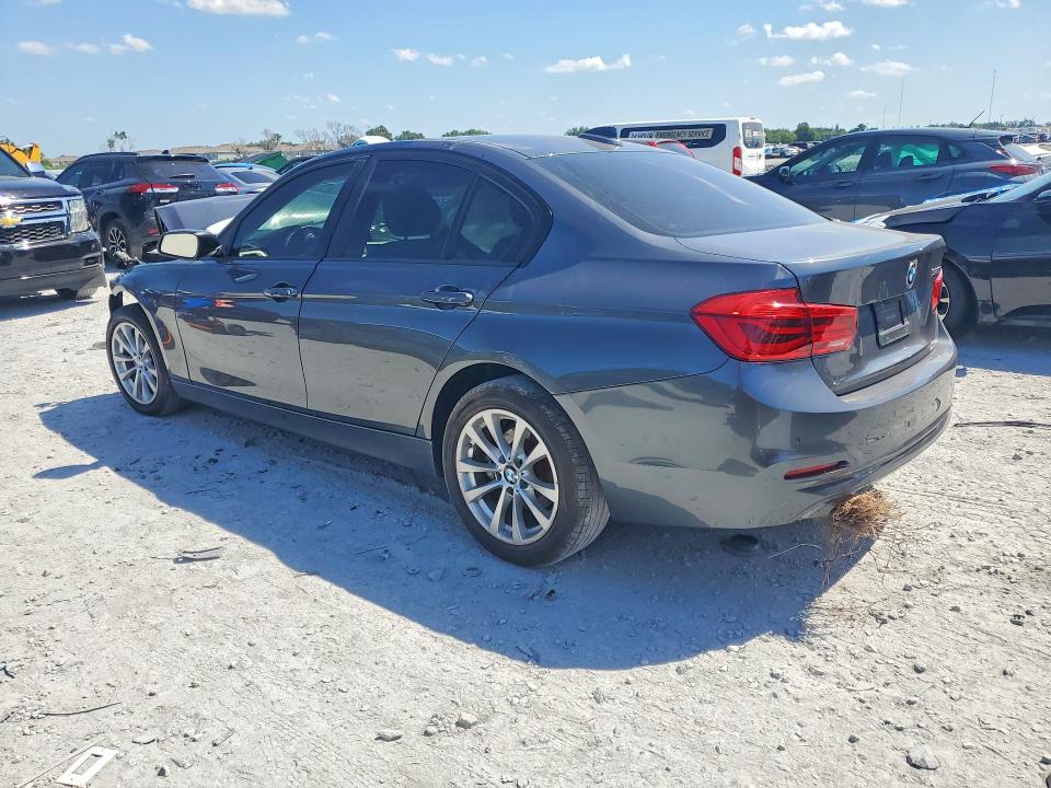 2017 Bmw 320 მანქანა იყიდება აუქციონზე, vin: WBA8E1G3XHNU18166, აუქციონის ნომერი: 50257226