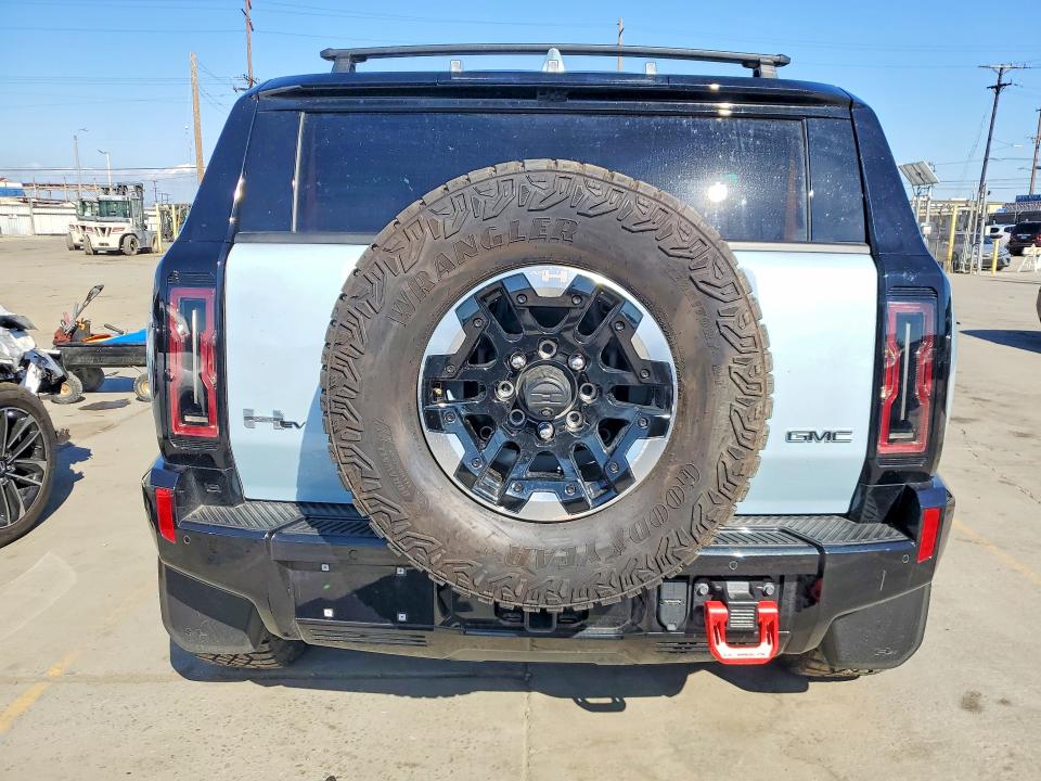 48532246 :رقم المزاد ، 1GKB0NDE2RU104964 vin ، 2024 Gmc Hummer Suv مزاد بيع
