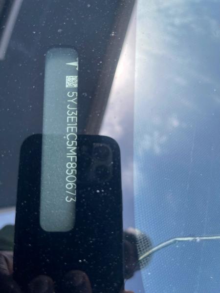 52178116 :رقم المزاد ، 5YJ3E1EC5MF850673 vin ، 2021 Tesla Model 3 مزاد بيع