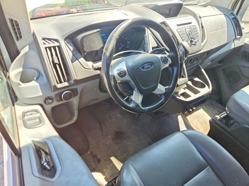 50762296 :رقم المزاد ، 1FTYR2CG9HKB37287 vin ، 2017 Ford Transit مزاد بيع