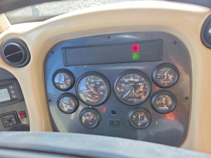 46843966 :رقم المزاد ، 4UZAB2DC06CW98661 vin ، 2006 Freigliner Chassis مزاد بيع