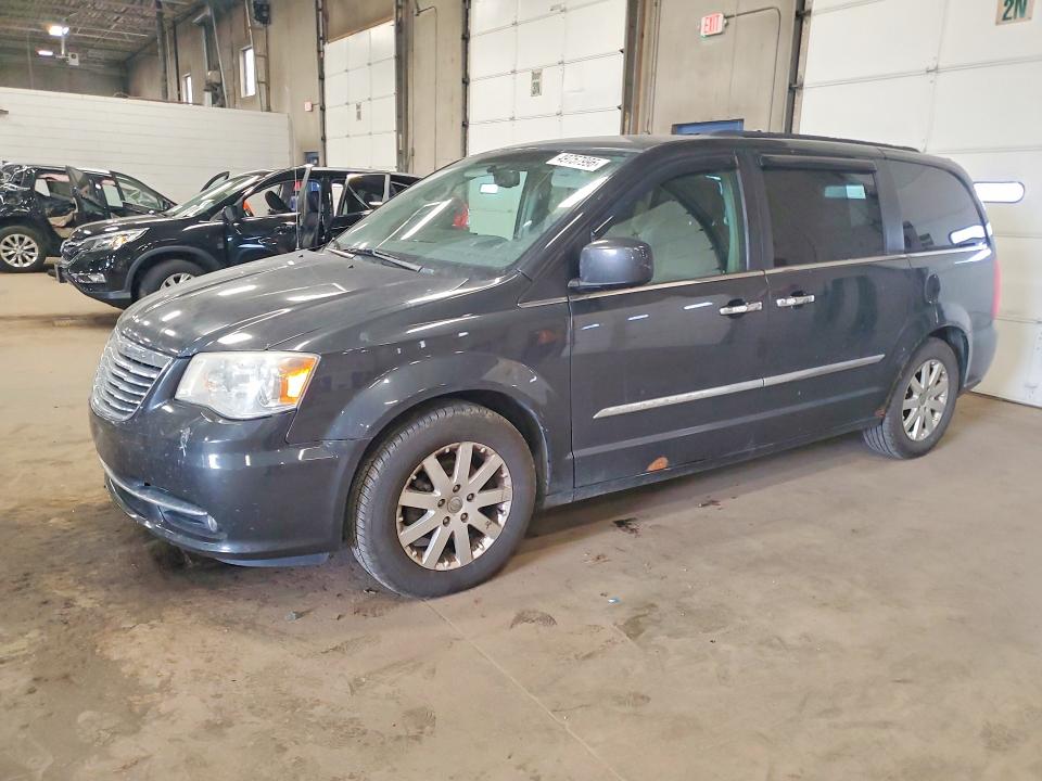 49757996 :رقم المزاد ، 2A4RR8DG6BR656404 vin ، 2011 Chrysler Town & Country مزاد بيع