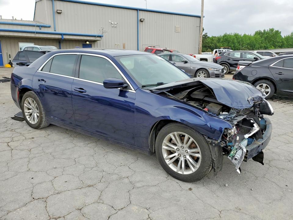 Продажа на аукционе авто 2017 Chrysler 300, vin: 2C3CCAAG7HH609961, номер лота: 51358356