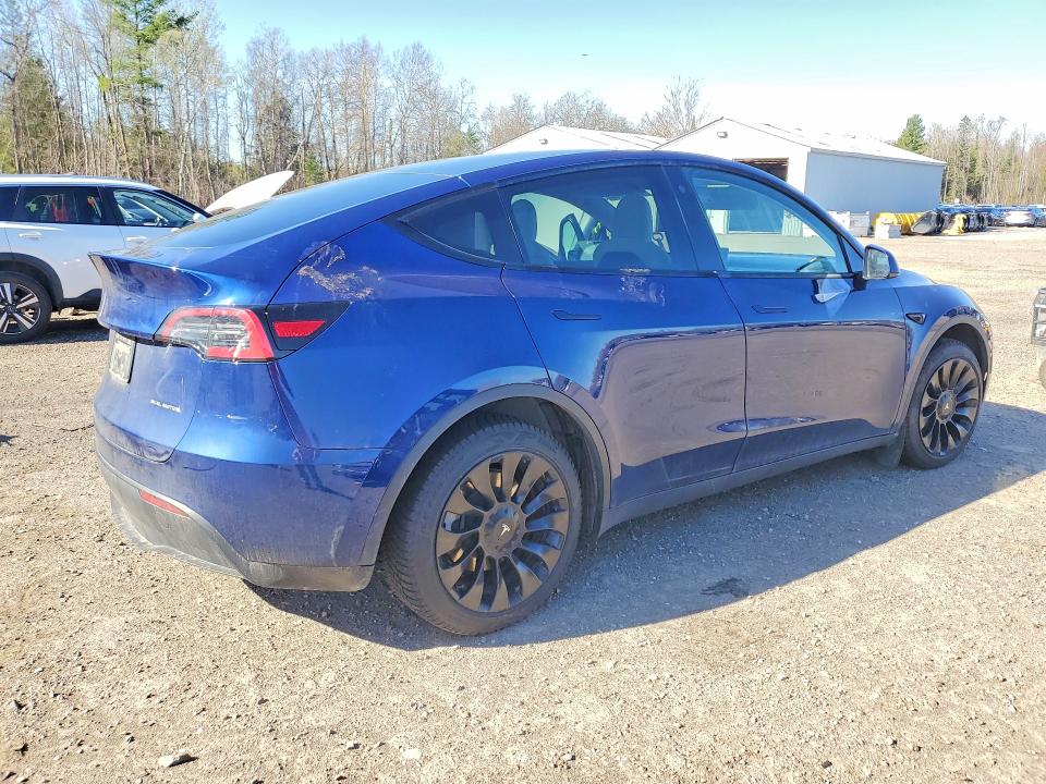 Продажа на аукционе авто 2022 Tesla Model Y, vin: 7SAYGAEE2NF429192, номер лота: 50742066