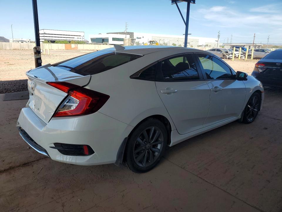 50759966 :رقم المزاد ، 19XFC1F72ME009212 vin ، 2021 Honda Civic مزاد بيع