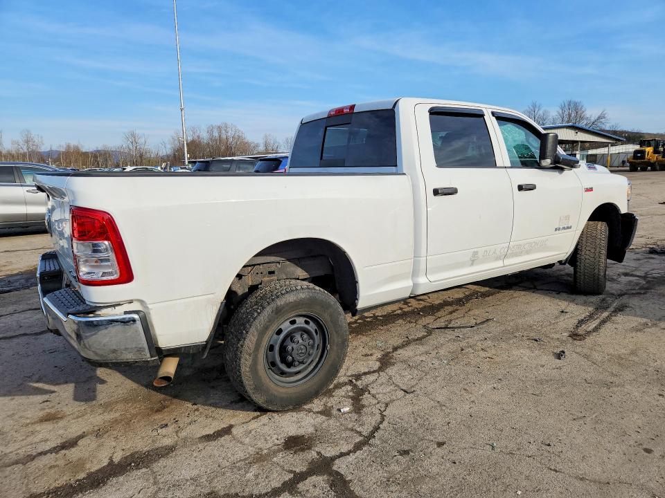 Продажа на аукционе авто 2022 Ram 2500, vin: 3C6UR5CJ2NG110535, номер лота: 48860526