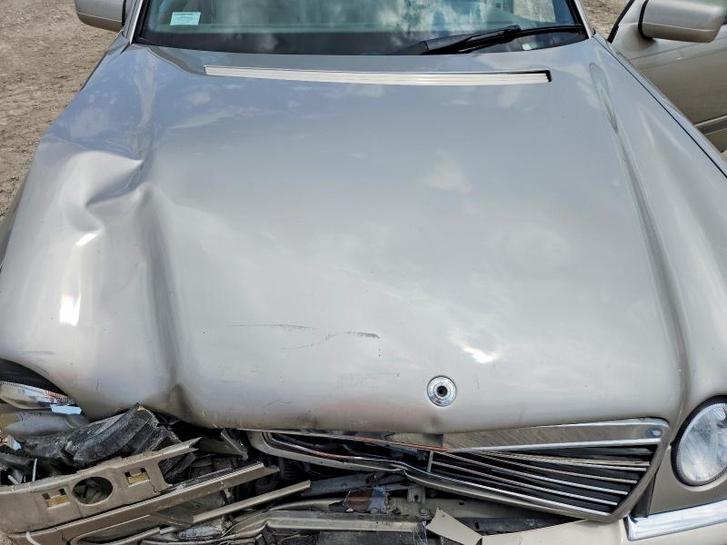 51303606 :رقم المزاد ، WDBJF72F8VA316324 vin ، 1997 Mercedes-benz E مزاد بيع