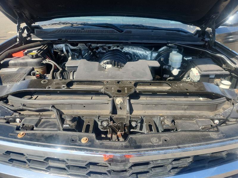 Auction sale of the 2017 Chevrolet Suburban, vin: 1GNSKHKC6HR198512, lot number: 50122916