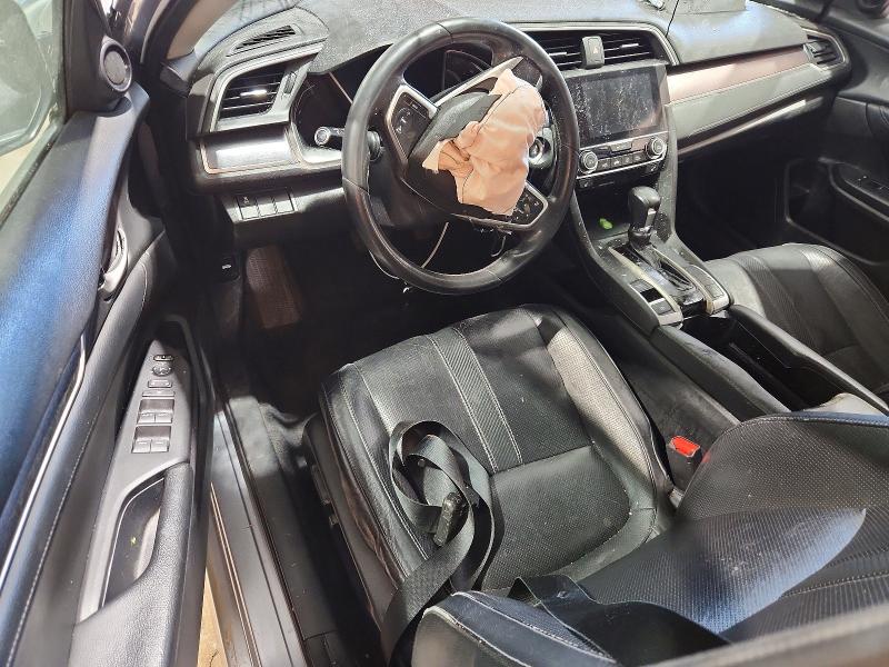 51061796 :رقم المزاد ، 19XFC1F79GE215017 vin ، 2016 Honda Civic مزاد بيع