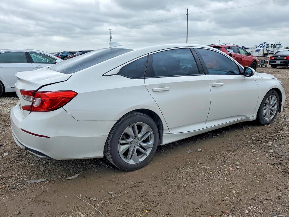 49251736 :رقم المزاد ، 1HGCV1F17KA095305 vin ، 2019 Honda Accord مزاد بيع
