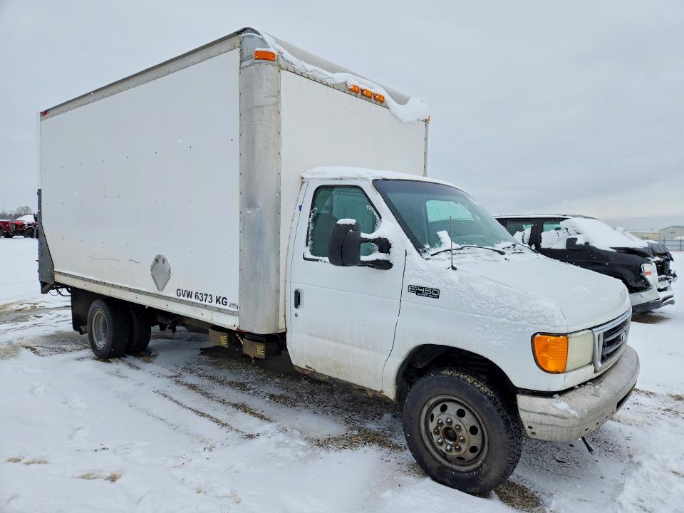 47355316 :رقم المزاد ، 1FDXE45P74HA76556 vin ، 2004 Ford Econoline مزاد بيع