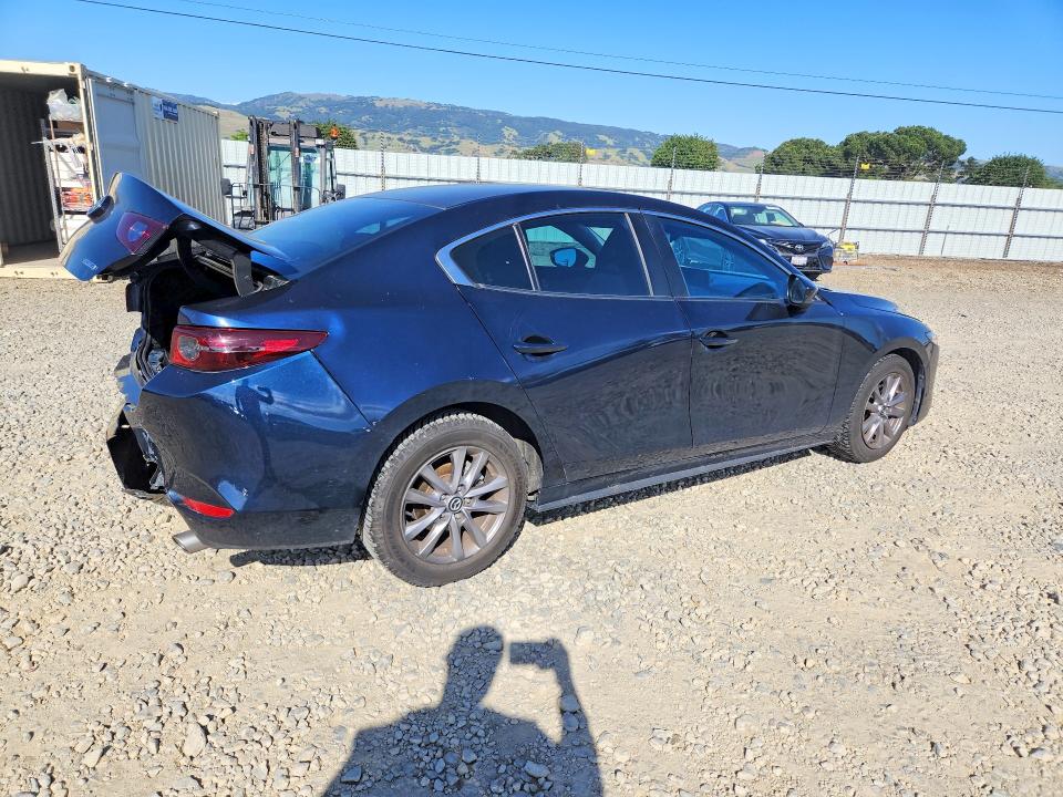 50135586 :رقم المزاد ، JM1BPAAL1M1345427 vin ، 2021 Mazda 3 مزاد بيع