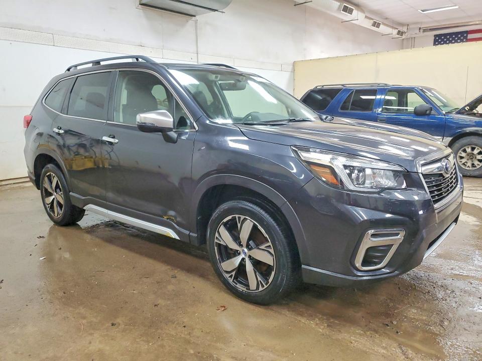 2019 Subaru Forester მანქანა იყიდება აუქციონზე, vin: JF2SKAWC1KH548041, აუქციონის ნომერი: 49121916