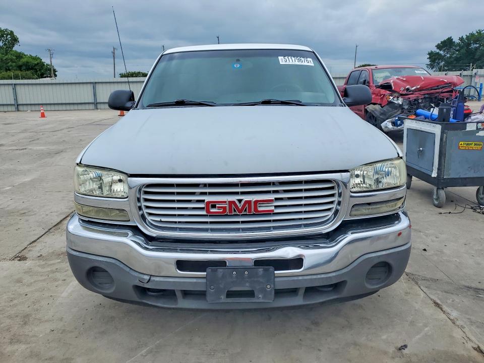 51179676 :رقم المزاد ، 1GTEC14X25Z205929 vin ، 2005 Gmc New Sierra مزاد بيع