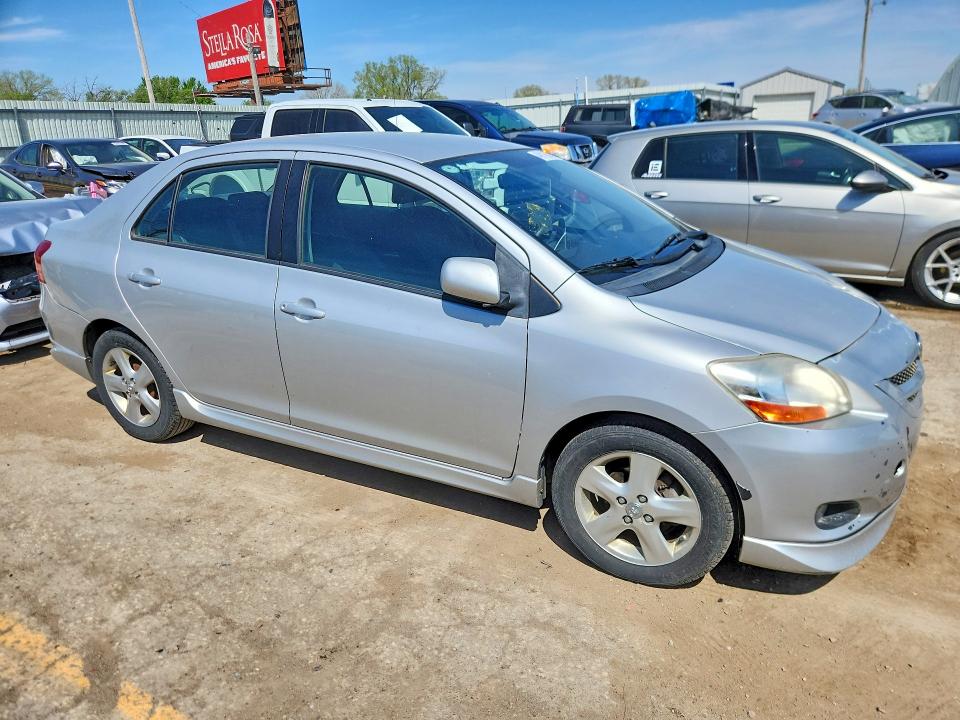 49116606 :رقم المزاد ، JTDBT903281251994 vin ، 2008 Toyota Yaris مزاد بيع