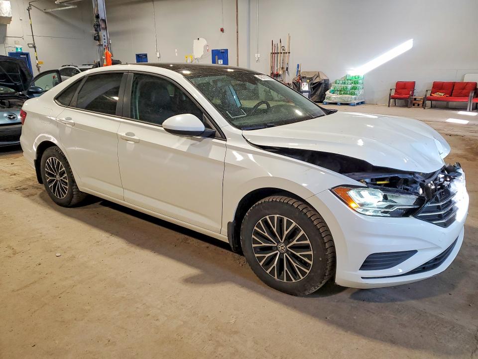 Продажа на аукционе авто 2019 Volkswagen Jetta 1.4 Tsi 4dr, vin: 3VWE57BU6KM275322, номер лота: 49171796