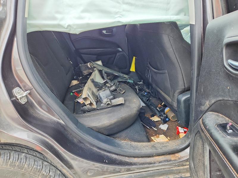2018 Jeep Compass მანქანა იყიდება აუქციონზე, vin: 3C4NJCAB9JT330227, აუქციონის ნომერი: 51177416