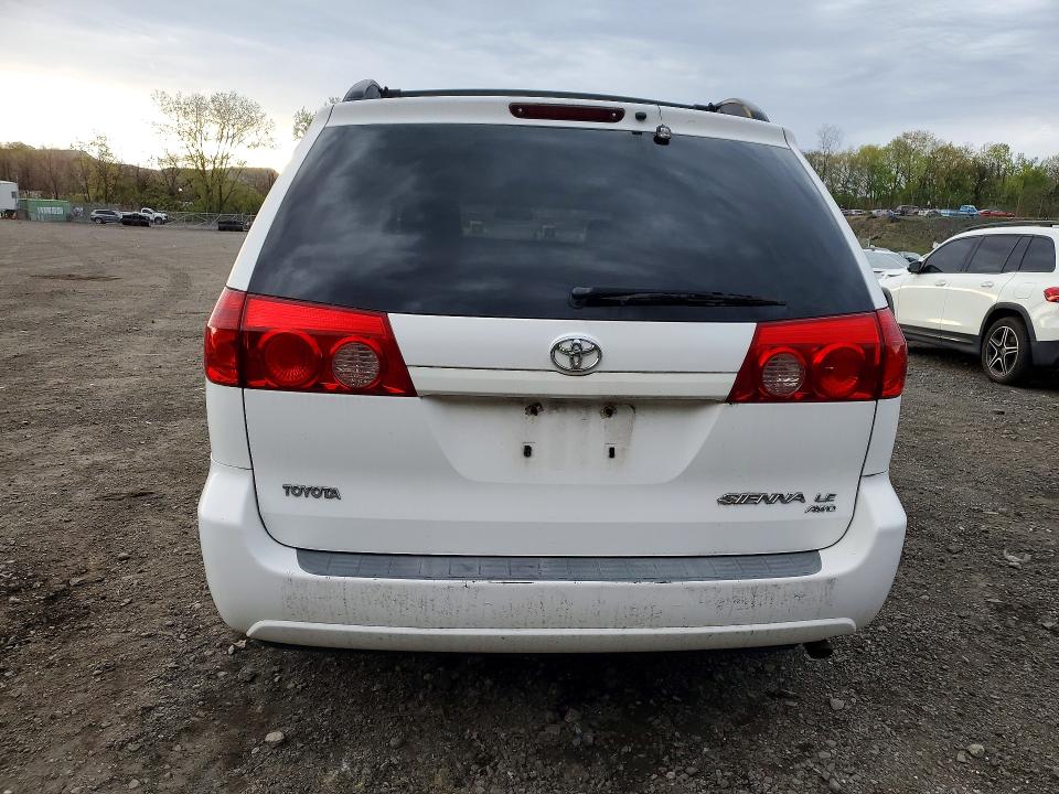 51332776 :رقم المزاد ، 5TDBK23CX7S008408 vin ، 2007 Toyota Sienna مزاد بيع