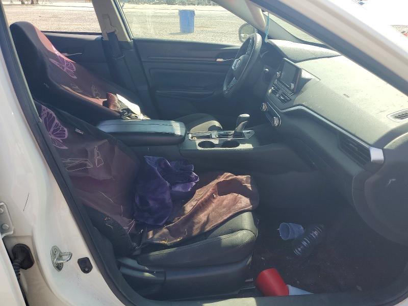 48564876 :رقم المزاد ، 1N4BL4BV4NN327212 vin ، 2022 Nissan Altima مزاد بيع