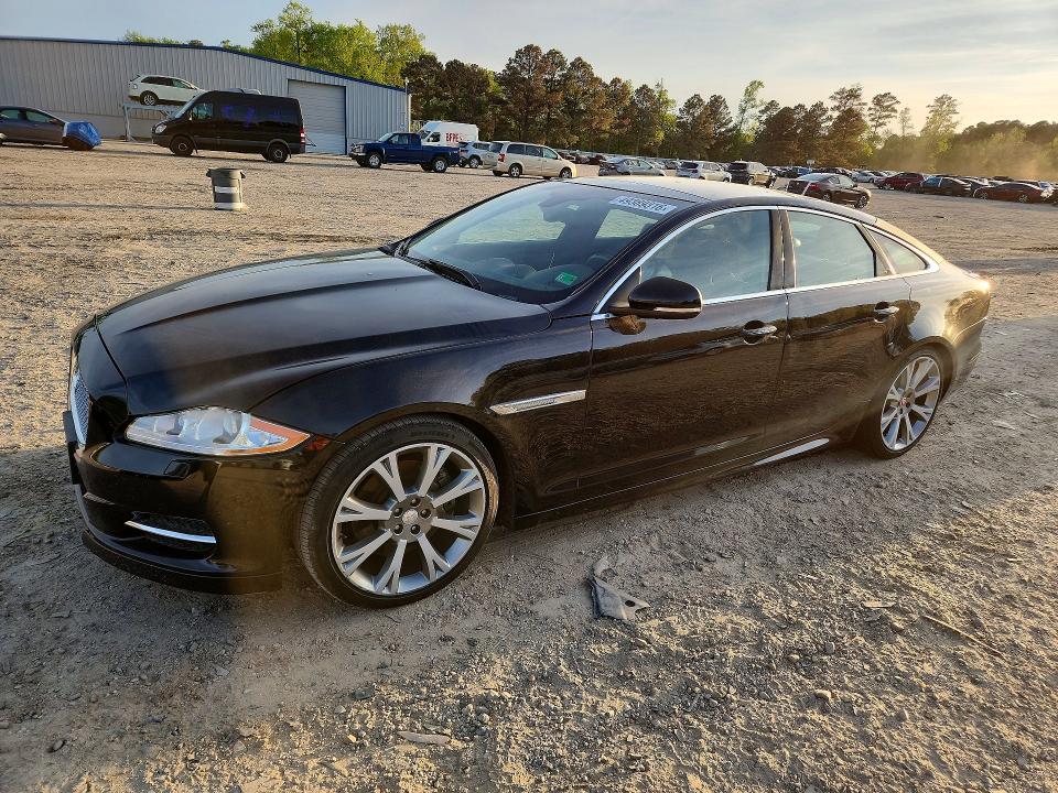 Продаж на аукціоні авто 2015 Jaguar Xj, vin: SAJWA1CZ8F8V90810, номер лоту: 49495166