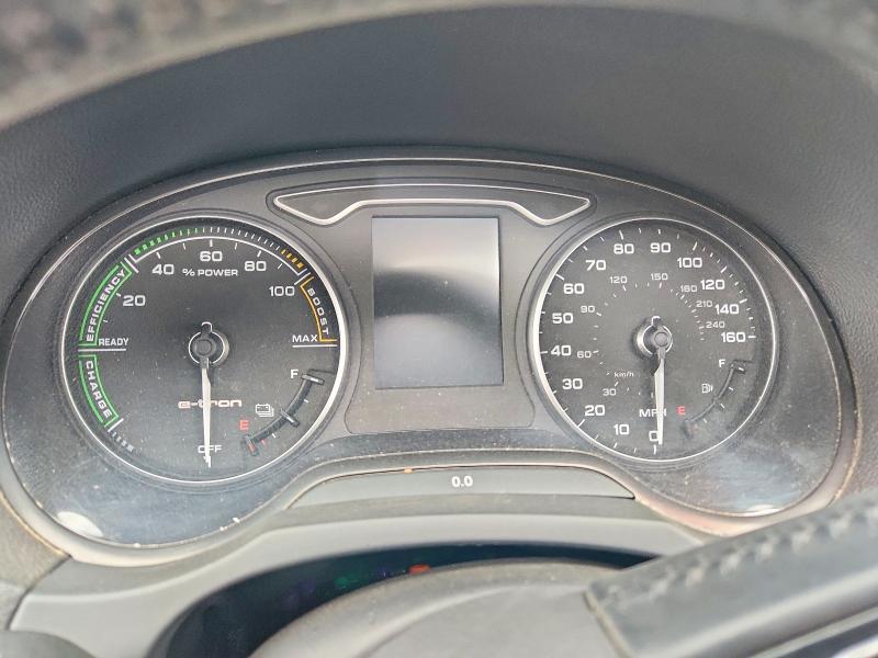 Aukcja sprzedaży 2017 Audi A3, vin: WAUUPBFF4HA047975, numer aukcji: 51210136