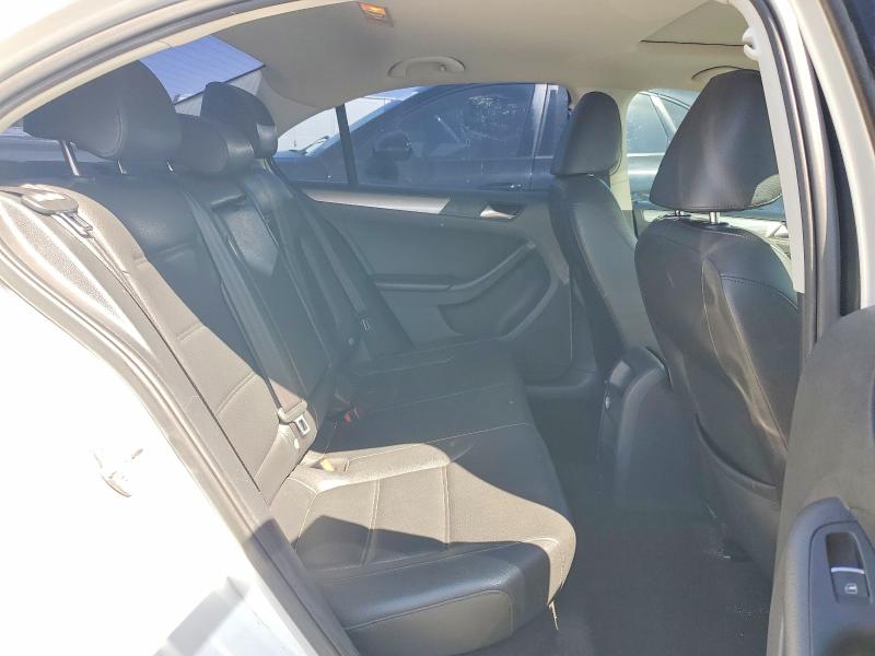 Продажа на аукционе авто 2015 Volkswagen Jetta, vin: 3VWD17AJ3FM286203, номер лота: 48015666