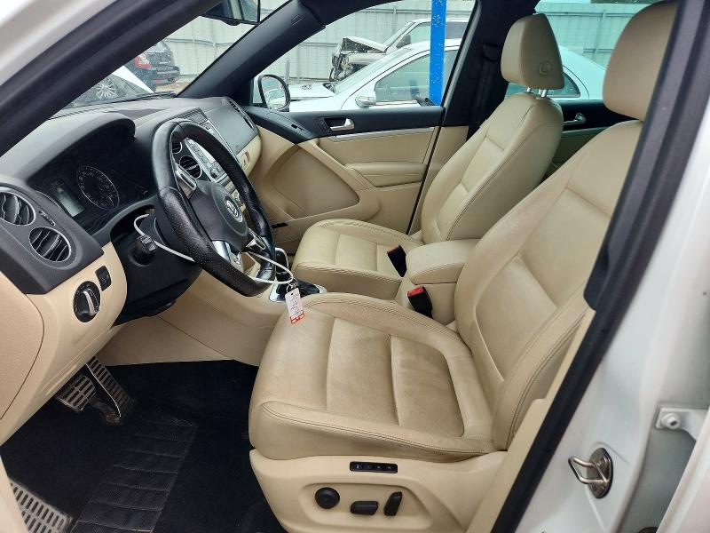 50912196 :رقم المزاد ، WVGBV7AX2FW599404 vin ، 2015 Volkswagen Tiguan مزاد بيع