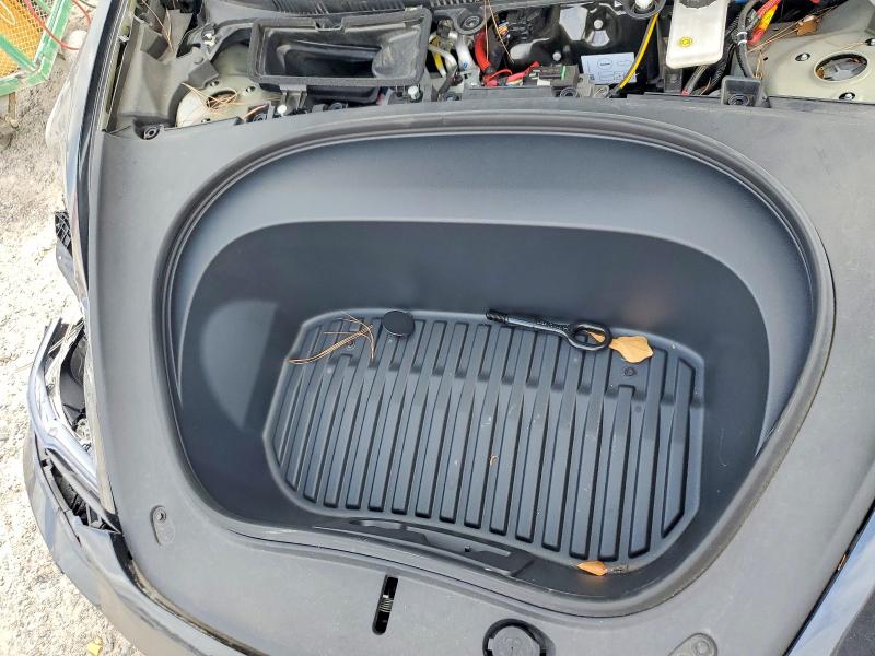 Продаж на аукціоні авто 2025 Tesla Model 3, vin: 5YJ3E1ETXSF966948, номер лоту: 50064156