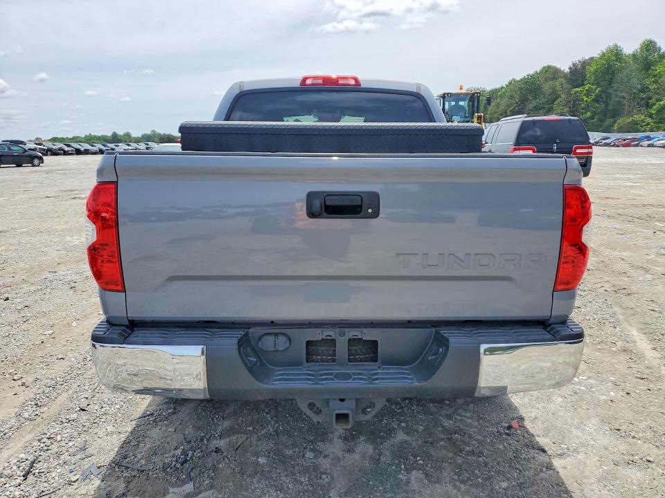 50644506 :رقم المزاد ، 5TFEY5F14KX251691 vin ، 2019 Toyota Tundra مزاد بيع