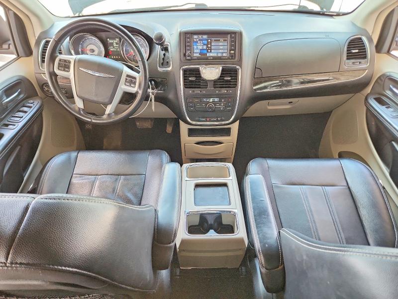 49472616 :رقم المزاد ، 2C4RC1BG7ER358532 vin ، 2014 Chrysler Town & Country مزاد بيع