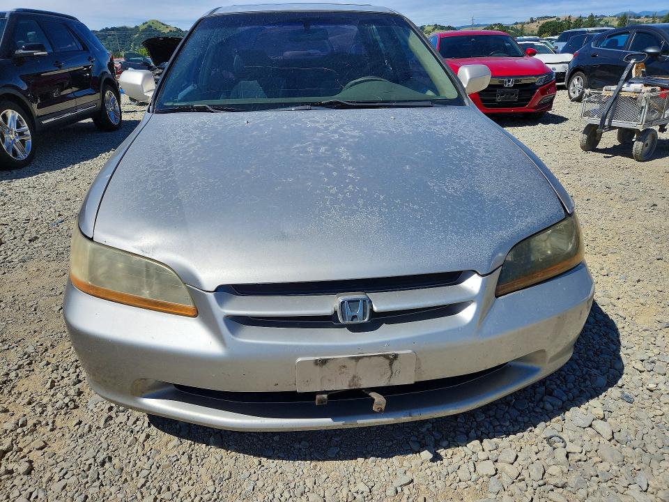 47427476 :رقم المزاد ، JHMCG5557XC052632 vin ، 1999 Hond Accord مزاد بيع