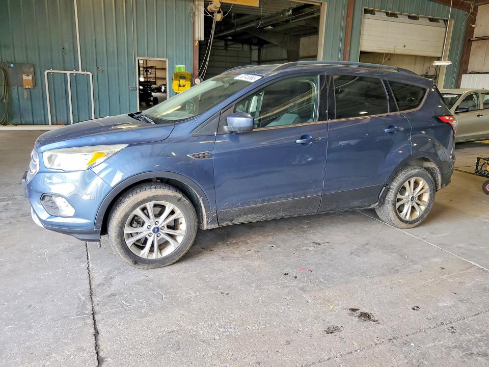 Продажа на аукционе авто 2018 Ford Escape, vin: 1FMCU9GD0JUB99569, номер лота: 50745566