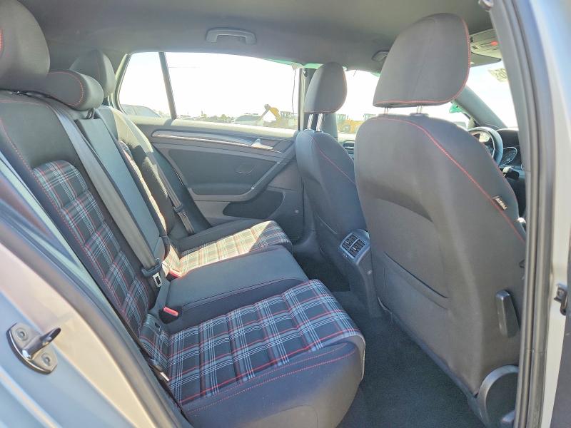 51210896 :رقم المزاد ، 3VW5T7AU0FM076294 vin ، 2015 Volkswagen Gti مزاد بيع