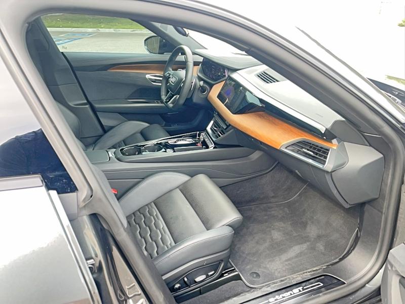 Продаж на аукціоні авто 2024 Audi E-tron Gt, vin: WAUFJBFW9R7003317, номер лоту: 49667806