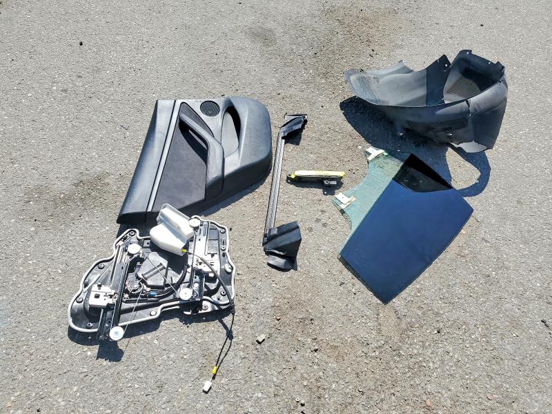 49773426 :رقم المزاد ، 5YJ3E1EA5NF356247 vin ، 2022 Tesla Model 3 مزاد بيع