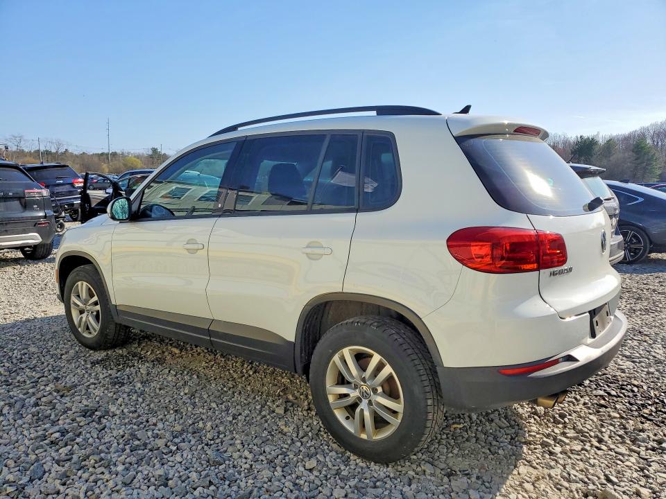 Продажа на аукционе авто 2017 Volkswagen Tiguan, vin: WVGBV7AX0HK035339, номер лота: 49267746