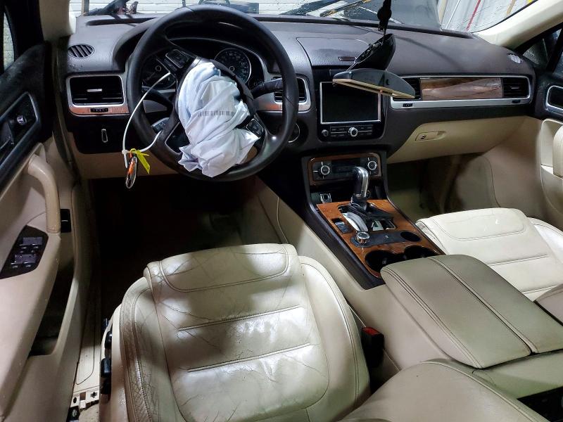 51964876 :رقم المزاد ، WVGFF9BP9BD002408 vin ، 2011 Volkswagen Touareg مزاد بيع