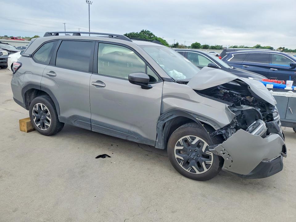 50523786 :رقم المزاد ، JF2SLDBC9SH495528 vin ، 2025 Subaru Forester مزاد بيع