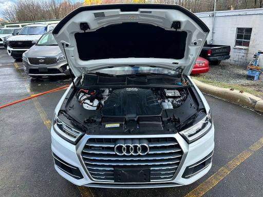49461616 :رقم المزاد ، WA1LAAF78JD045051 vin ، 2018 Audi Q7 مزاد بيع