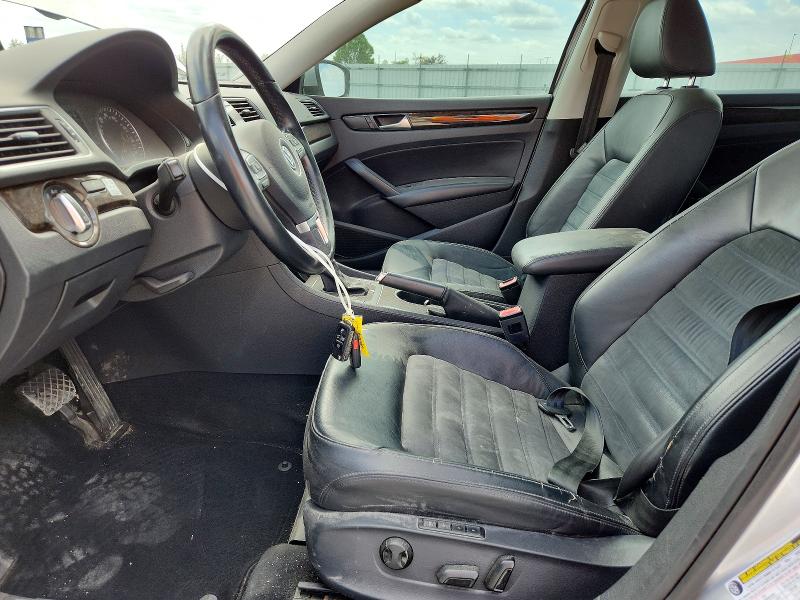 49438826 :رقم المزاد ، 1VWCN7A38EC034643 vin ، 2014 Volkswagen Passat مزاد بيع
