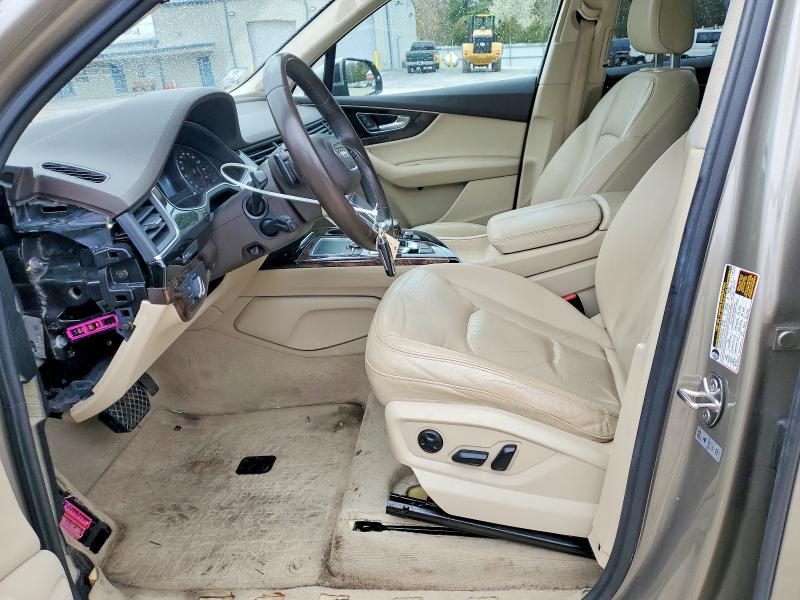50049746 :رقم المزاد ، WA1LABF7XHD006946 vin ، 2017 Audi Q7 مزاد بيع