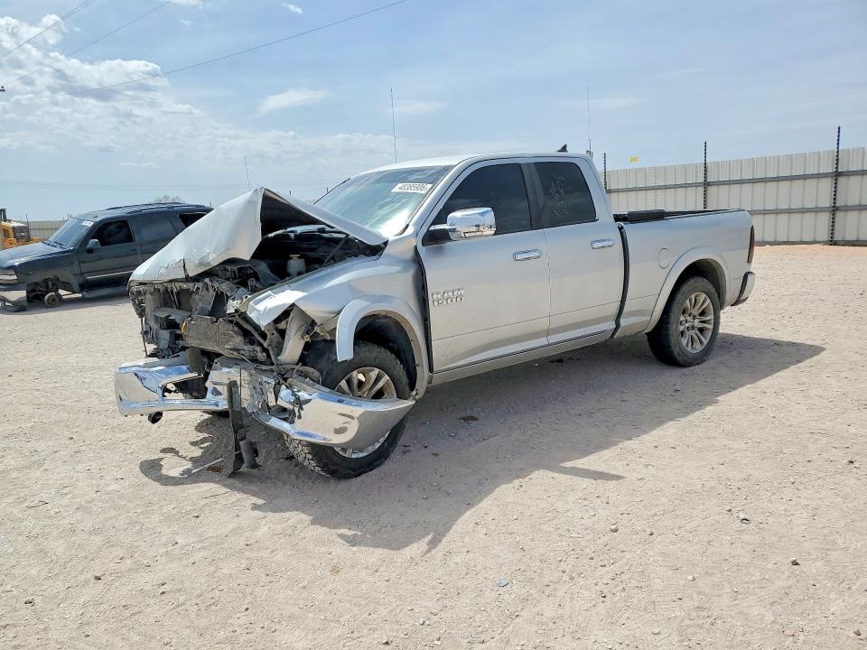 48385906 :رقم المزاد ، 1C6RR6GG7JS219120 vin ، 2018 Ram 1500 مزاد بيع