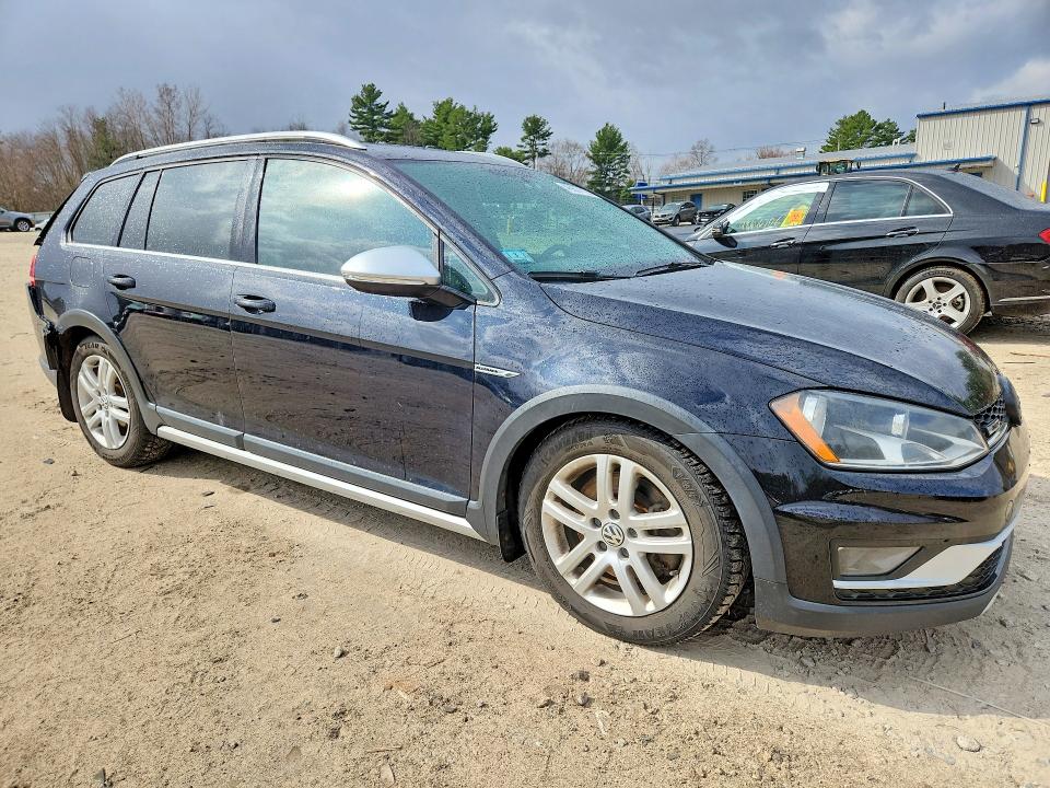 46937116 :رقم المزاد ، 3VWH17AU6HM508800 vin ، 2017 Volkswagen Golf Alltrack مزاد بيع