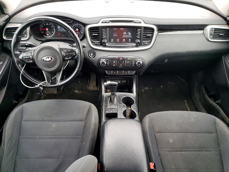 49932506 :رقم المزاد ، 5XYPGDA1XJG352507 vin ، 2018 Kia Sorento مزاد بيع