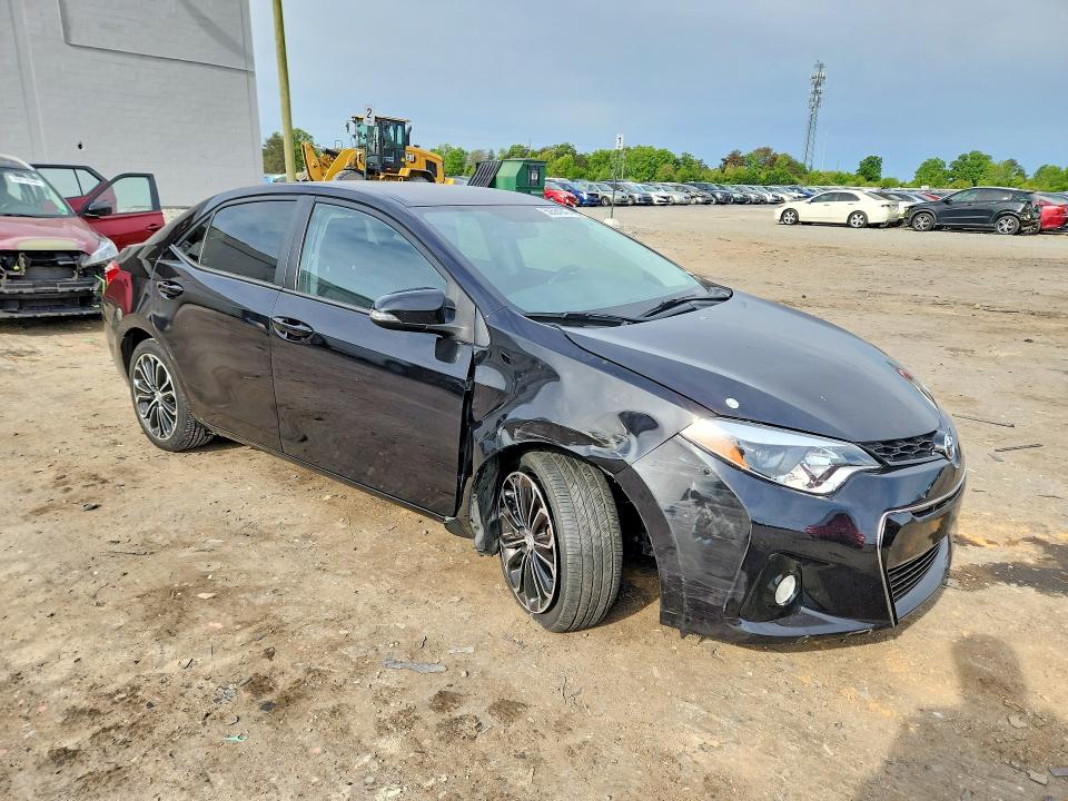 50594046 :رقم المزاد ، 5YFBURHE3GP524857 vin ، 2016 Toyota Corolla مزاد بيع