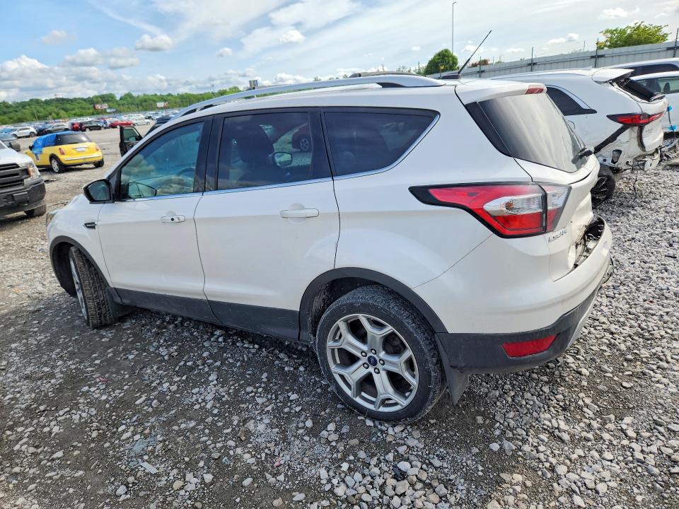 Продажа на аукционе авто 2017 Ford Escape, vin: 1FMCU0JD8HUD16636, номер лота: 50925026