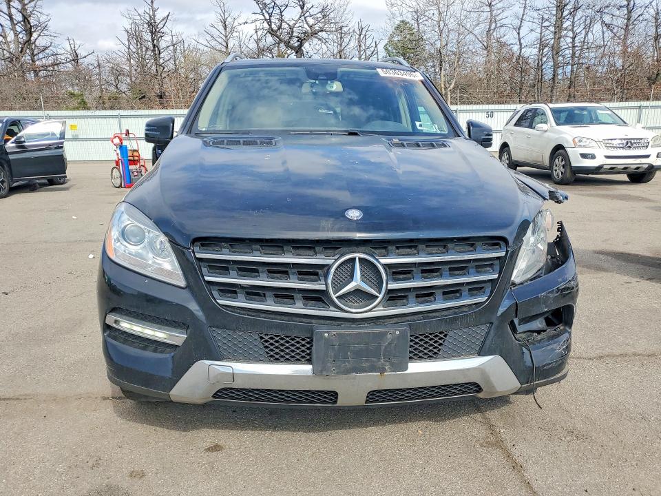50363496 :رقم المزاد ، 4JGDA5HB6DA120138 vin ، 2013 Mercedes-benz Ml مزاد بيع